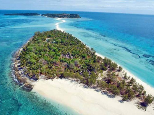 Madagascar-SI-swimming-suite-issue سفر بدون ویزا