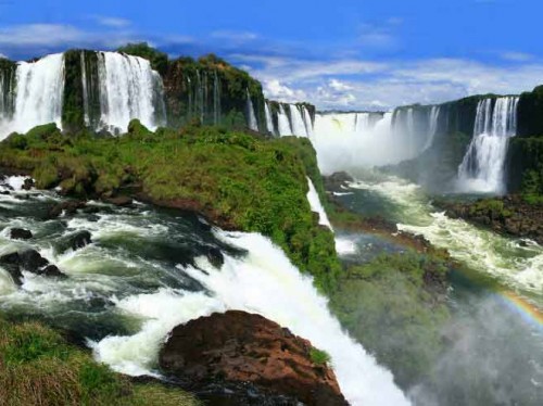 iguazu-falls-Argentina جاذبه های گردشگری برزیل