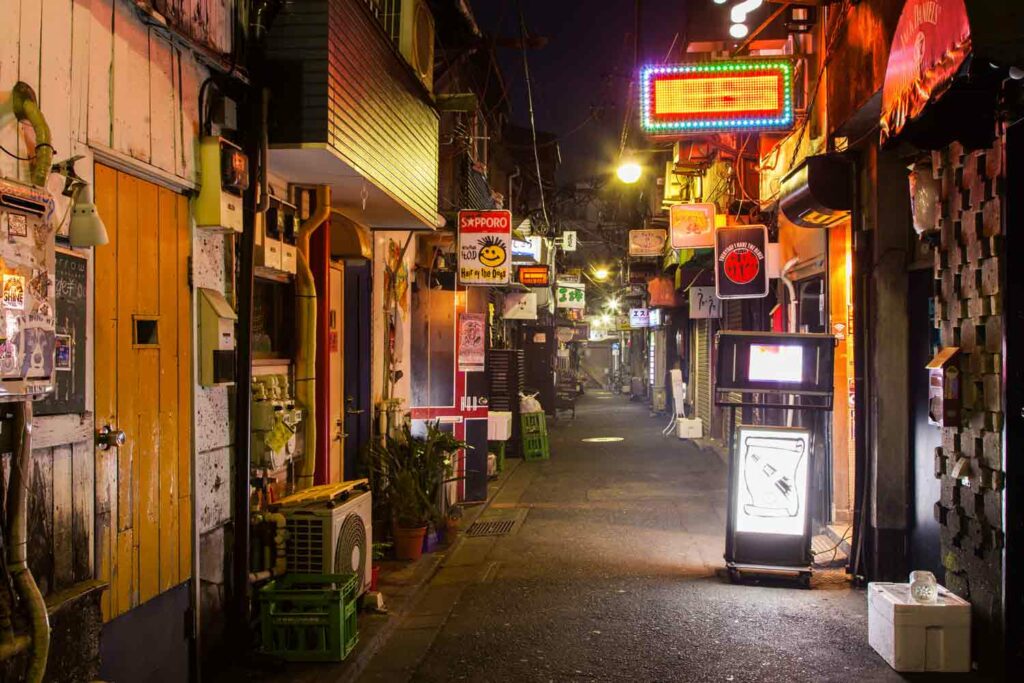 Golden-Gai-4