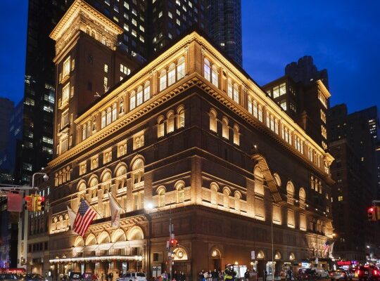 NYC_CarnegieHall_Exterio