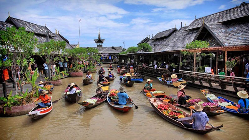 pattaya floating markets