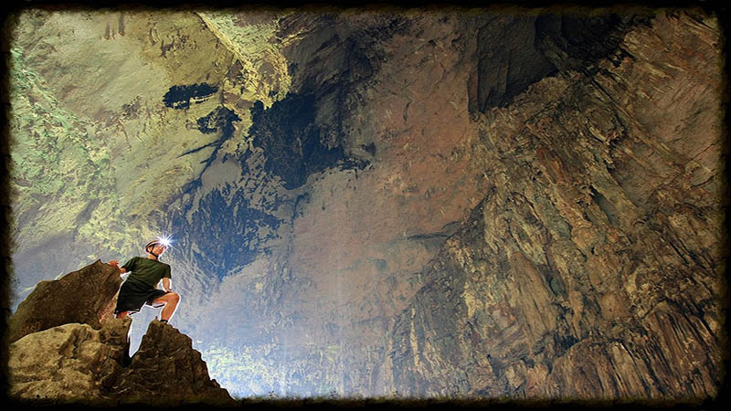 غار تالار ساراواک