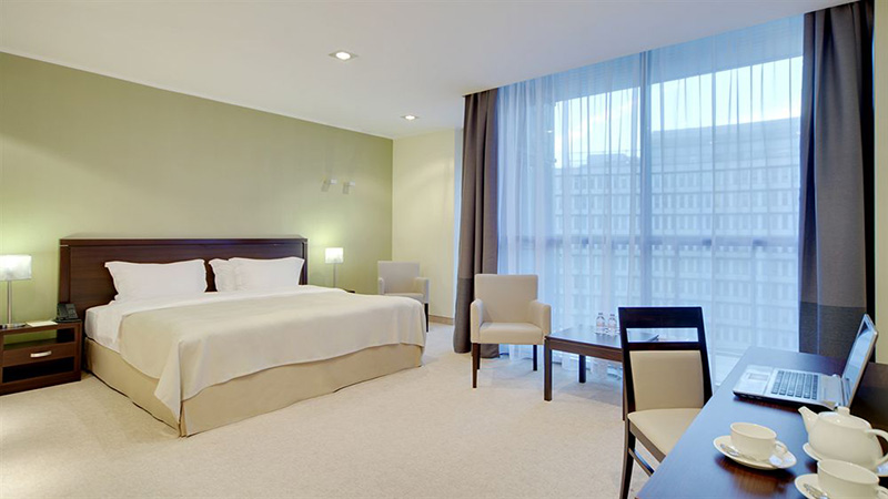 هتل راشن سیزن