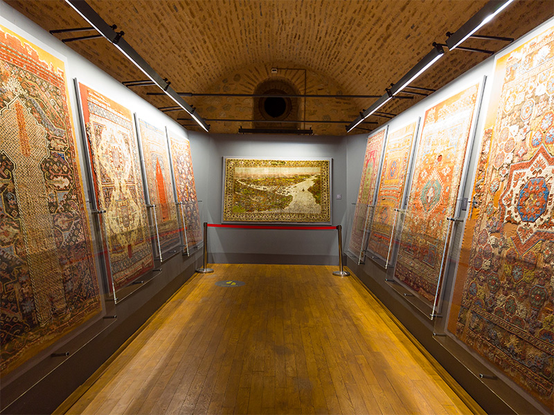 موزه هنرهای ترکی اسلامی - الی گشت