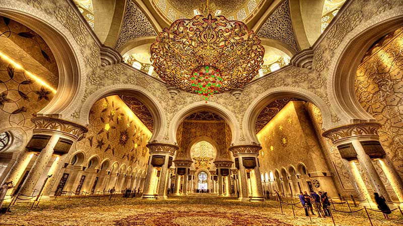 داخل مسجد شیخ زاید