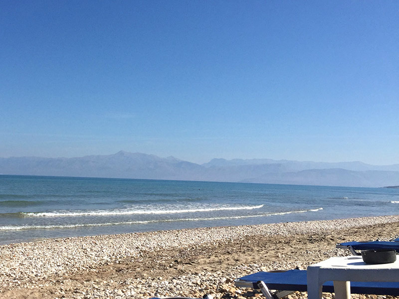 ساحل کاماری ساحل کاماری