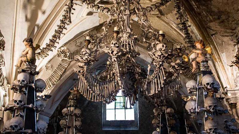 کلیسای استخوان کلیسای استخوان