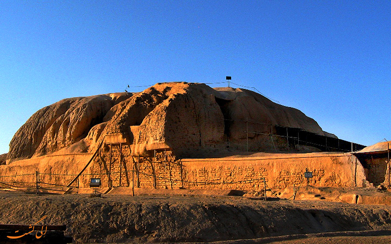 تپه سیلک (Sialk Hill) شهر باستانی کاشان تپه سیلک (Sialk Hill) شهر باستانی کاشان
