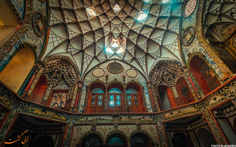 نمای زیبایی از معماری خانه بروجردی (Broujerdi House) در کاشان نمای زیبایی از معماری خانه بروجردی (Broujerdi House) در کاشان
