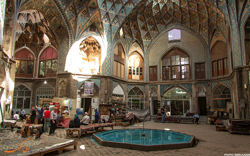 بازار کاشان (Kashan Bazzar) با معماری آجر خشتی خارق العاده از جاهای دیدنی کاشان بازار کاشان (Kashan Bazzar) با معماری آجر خشتی خارق العاده از جاهای دیدنی کاشان