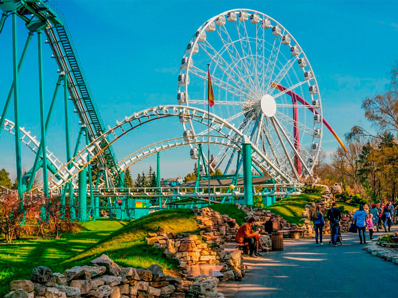 آشنایی با شهربازی دیو استرو