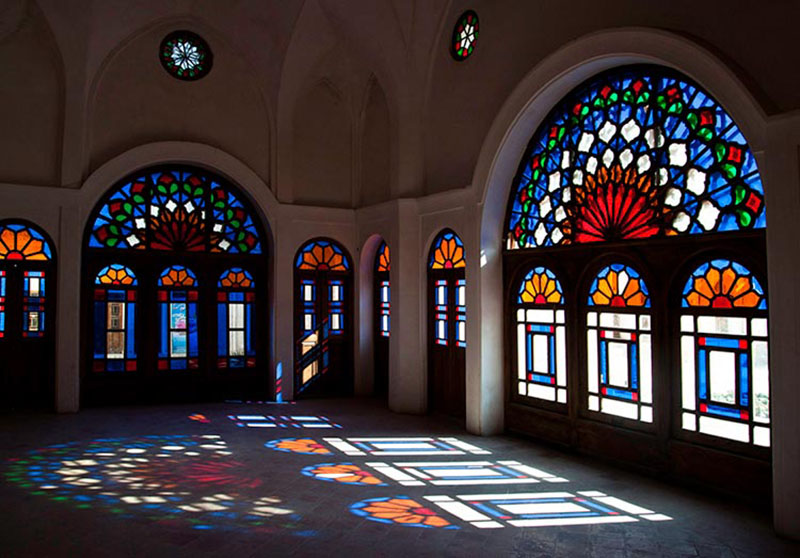 داخل خانه طباطبایی در کاشان داخل خانه طباطبایی در کاشان