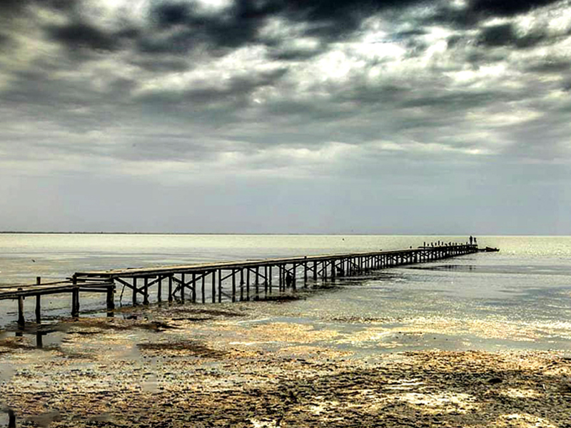 جزیره آشوراده