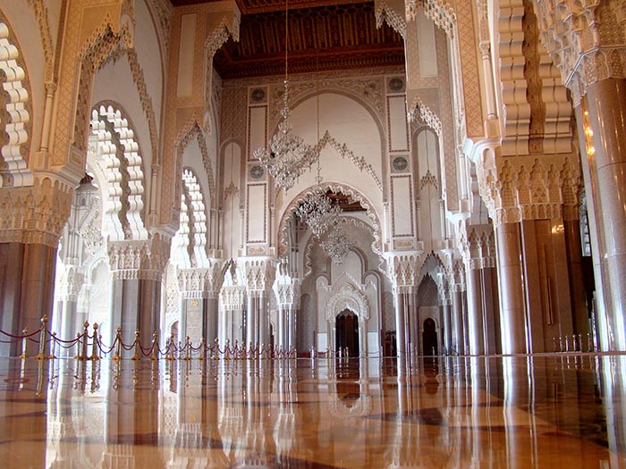 داخل مسجد حسن ||