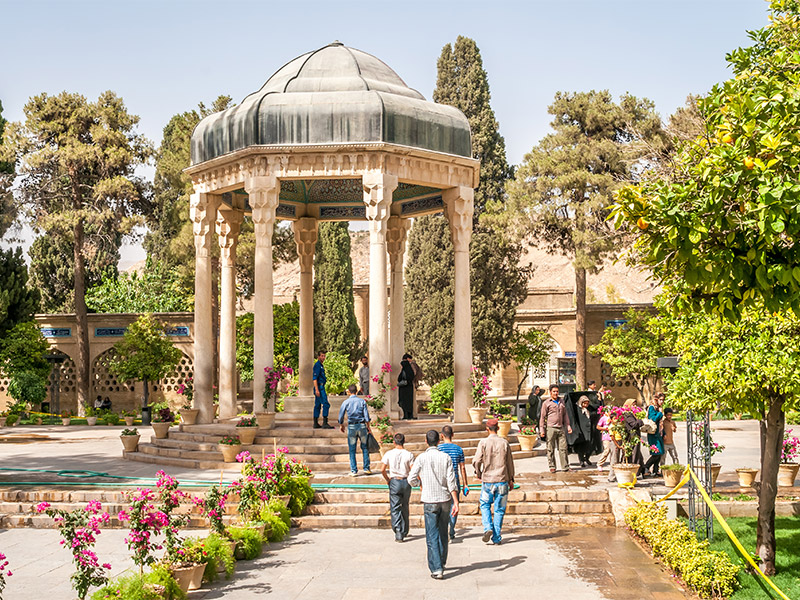 آرامگاه حافظ - الی گشت
