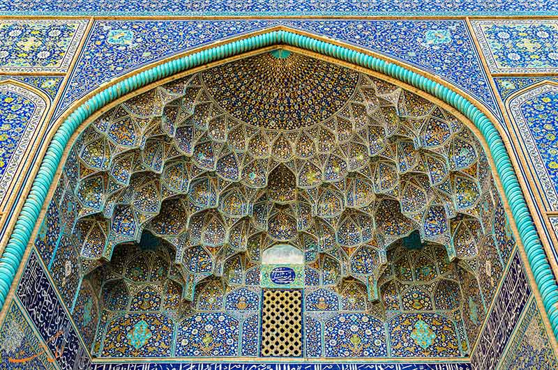 کاشیکاری مسجد شیخ فضل الله کاشیکاری مسجد شیخ فضل الله