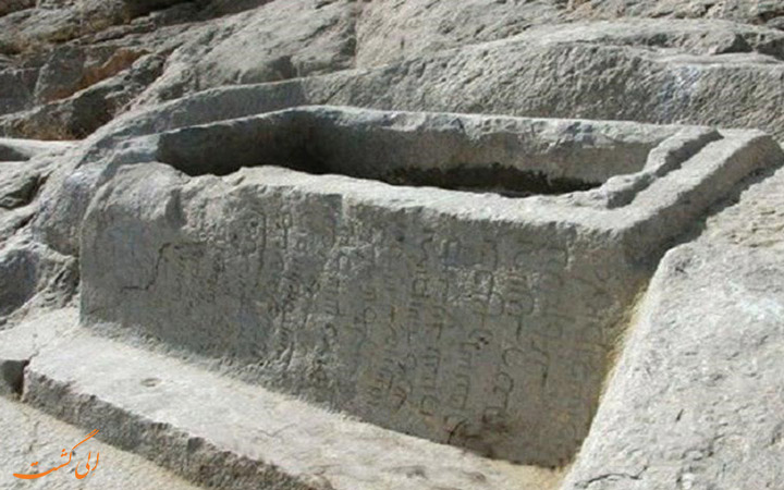 قبرهای عجیب قبرستان جن قبرهای عجیب قبرستان جن