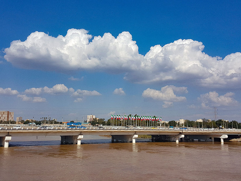 پل طبیعت در منطقه کیانپارس اهواز - الی گشت