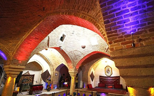 حمام تایخی قلعه در همدان