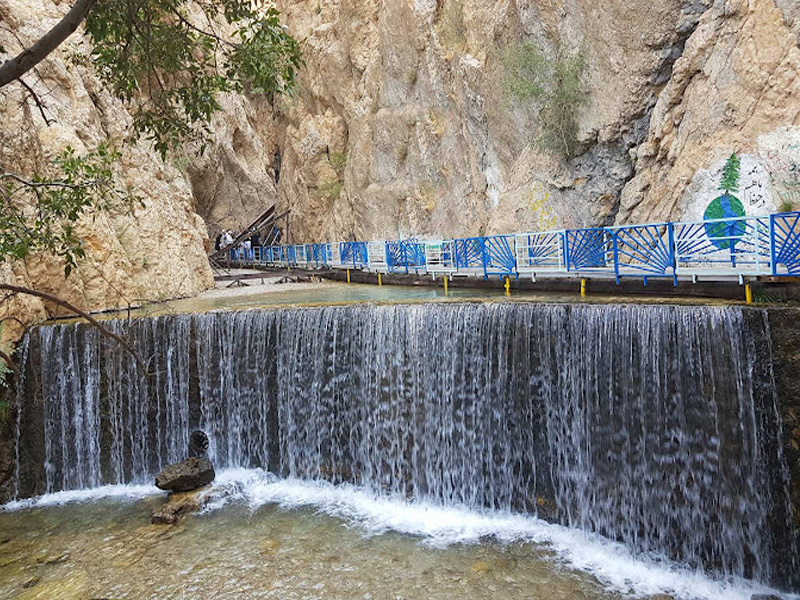 جاذبه های یاسوج