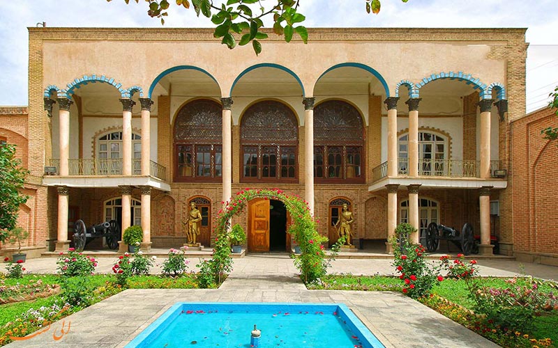 خانه مشروطه