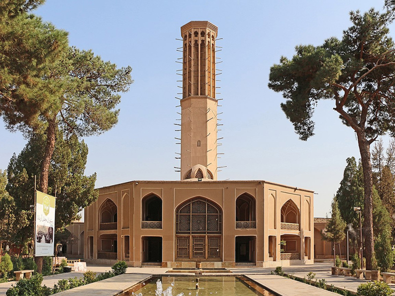 باغ دولت آباد یزد
