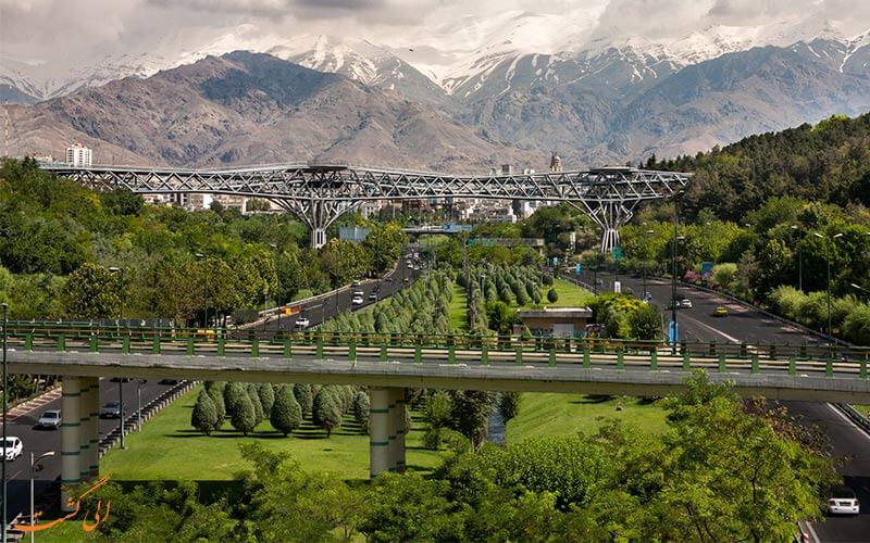 نمایی از پل طبیعت