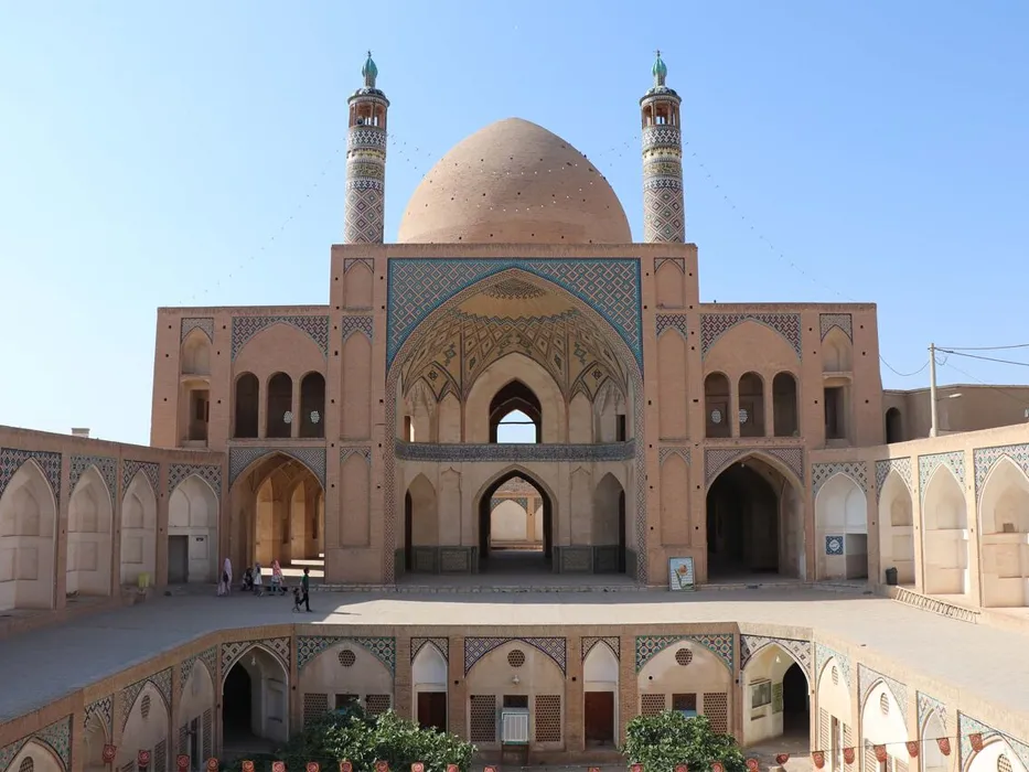 مسجد آقا بزرگ