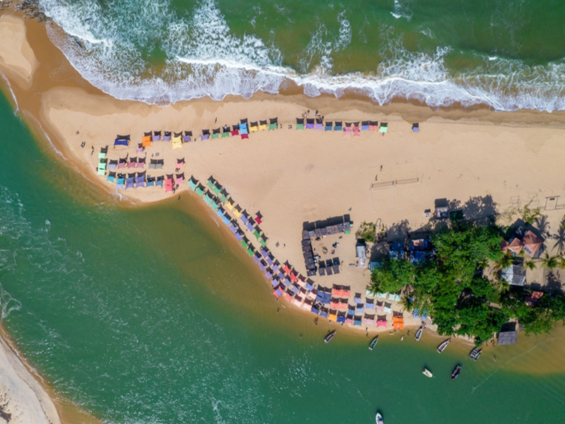 ساحل کاراییوا - سواحل معروف برزیل - الی گشت