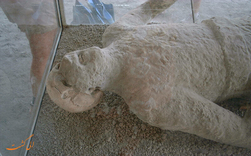 مرگ عجیب