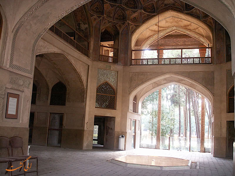کاخ هشت بهشت در اصفهان