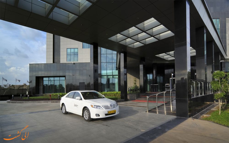 Radisson Blu Hotel New Delhi Paschim Vihar- الی گشت - ورودی هتل Radisson Blu Hotel New Delhi Paschim Vihar- الی گشت - ورودی هتل
