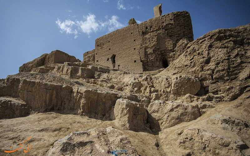 نمایی از کوه آتشگاه