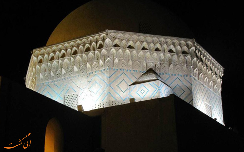 گنبد مدرسه ضیائیه