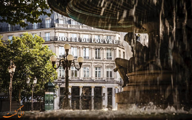 هتل دو لوور پاریس- ورودی هتل