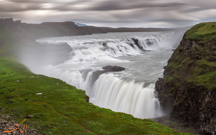 آبشار در ایسلند