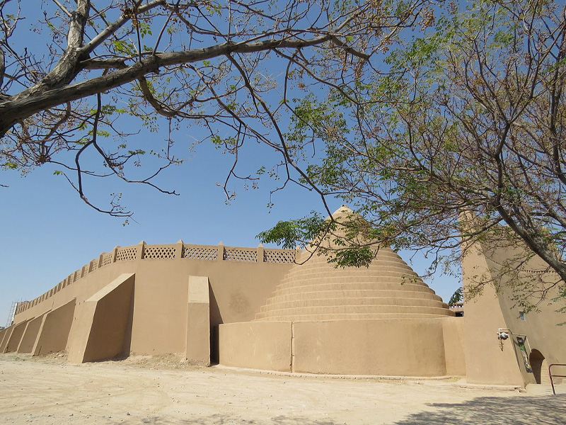 یخدان موئدی در کرمان