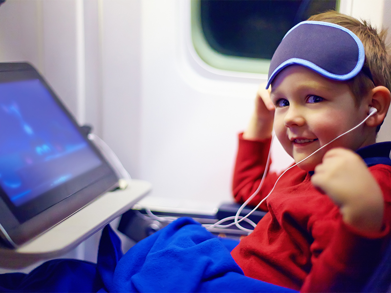 کودکان در هواپیما
