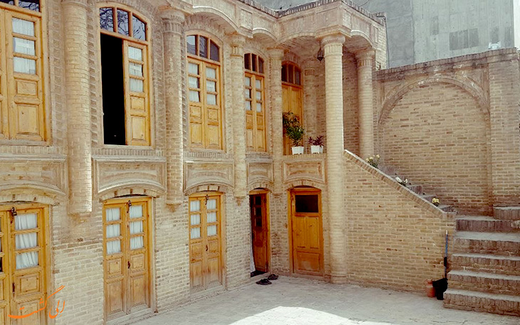 خانه توکلی