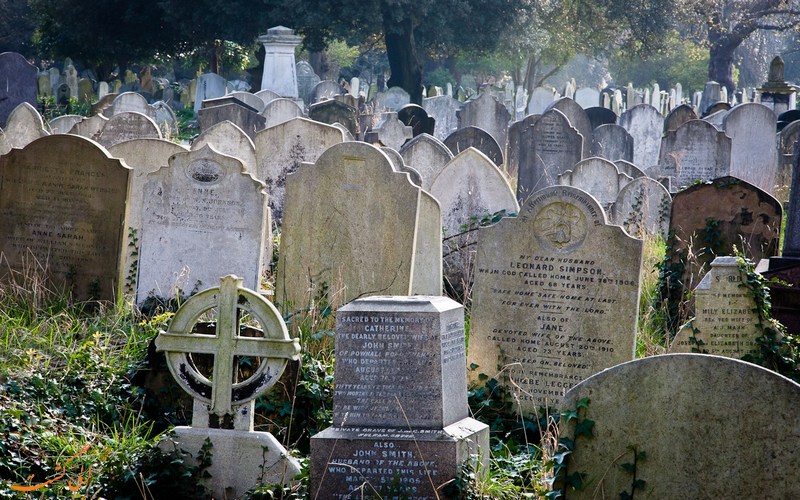 شلوغ ترین قبرستان