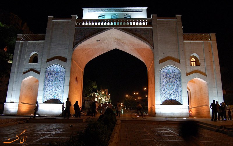 بنای دروازه قرآن بنای دروازه قرآن