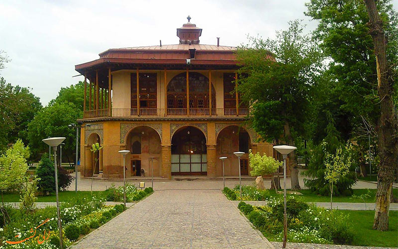 عمارت کلاه فرنگی قزوین- الی گشت عمارت کلاه فرنگی قزوین- الی گشت