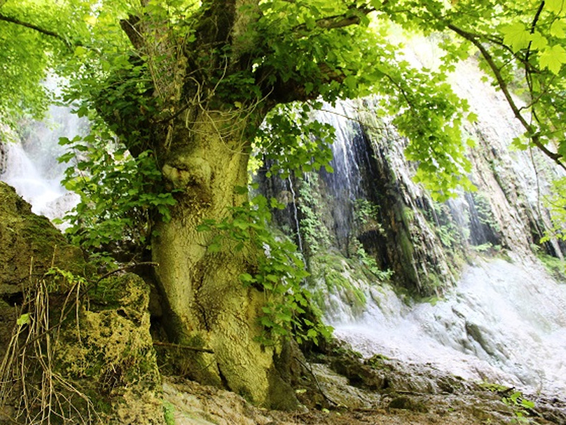 آبشار پیرغار