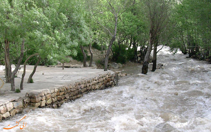 رودخانه منطقه ی پیرغار در شهرکرد