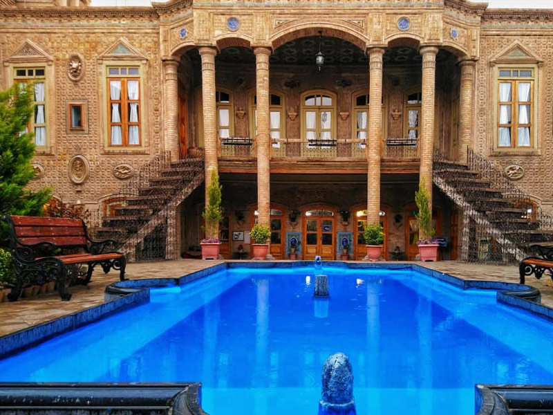  خانه توکلی از جاذبه های مشهد