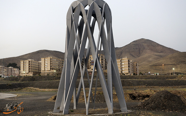 آرامگاه خیام