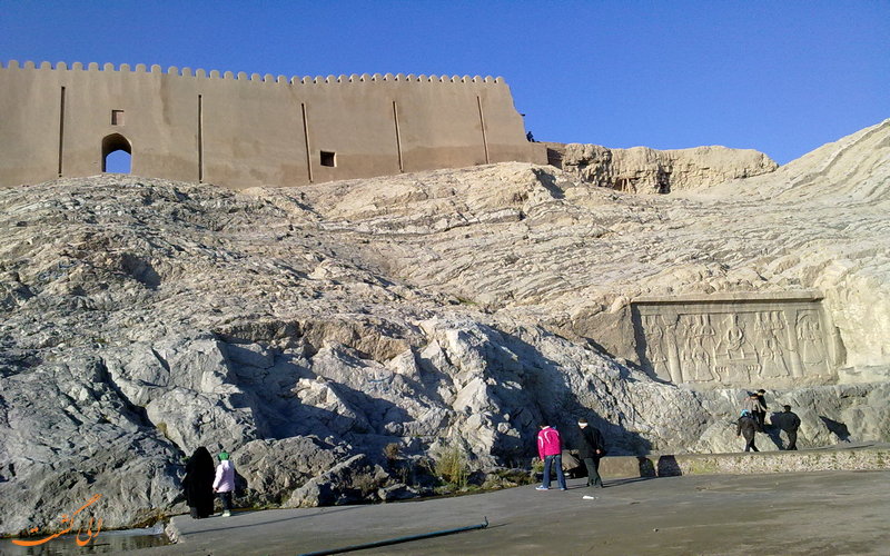 محوطه باستانی چشمه علی