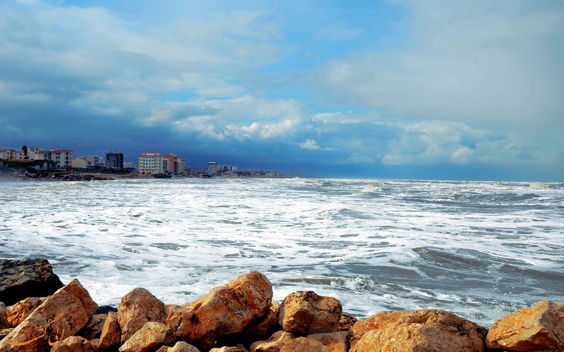 1200px-Noor_Caspian_sea