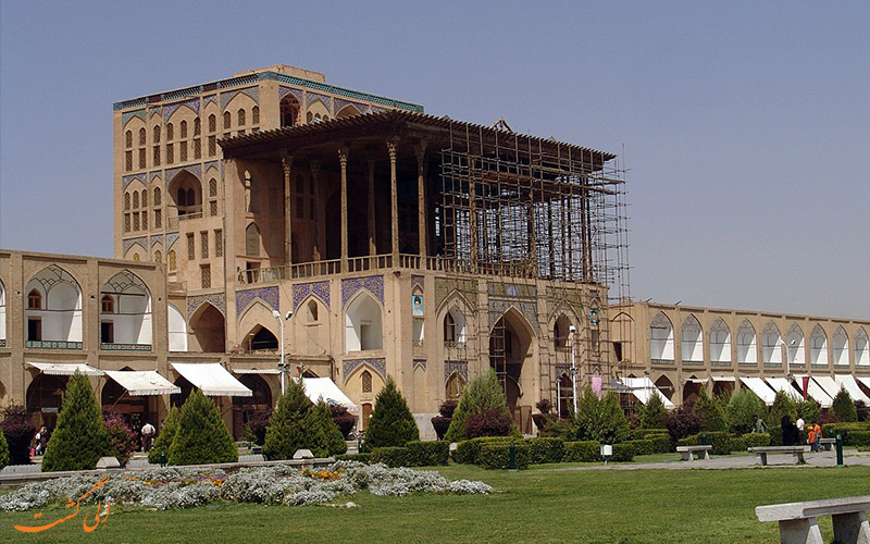 عالی قاپو عالی قاپو
