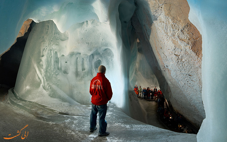 غار یخی